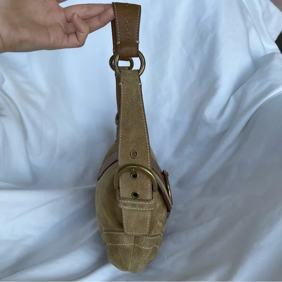 SOLD 🔴 Coach Soho Shoulder bag buckle bag 9692 suede leather tan brown vintage - Picture 15 of 17